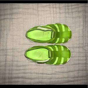 Igor sandals